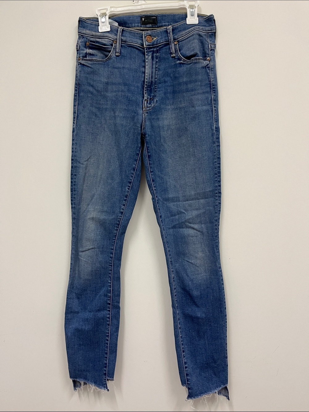 MOTHER "THE STUNNER two step fray" denim jeans with tan stitching size 25